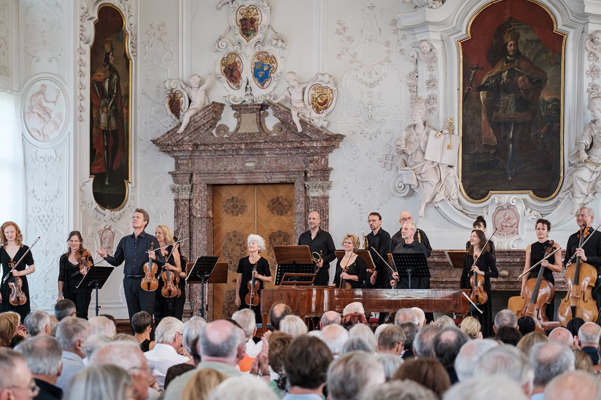 Kristian Bezuidenhout · Freiburger Barockorchester