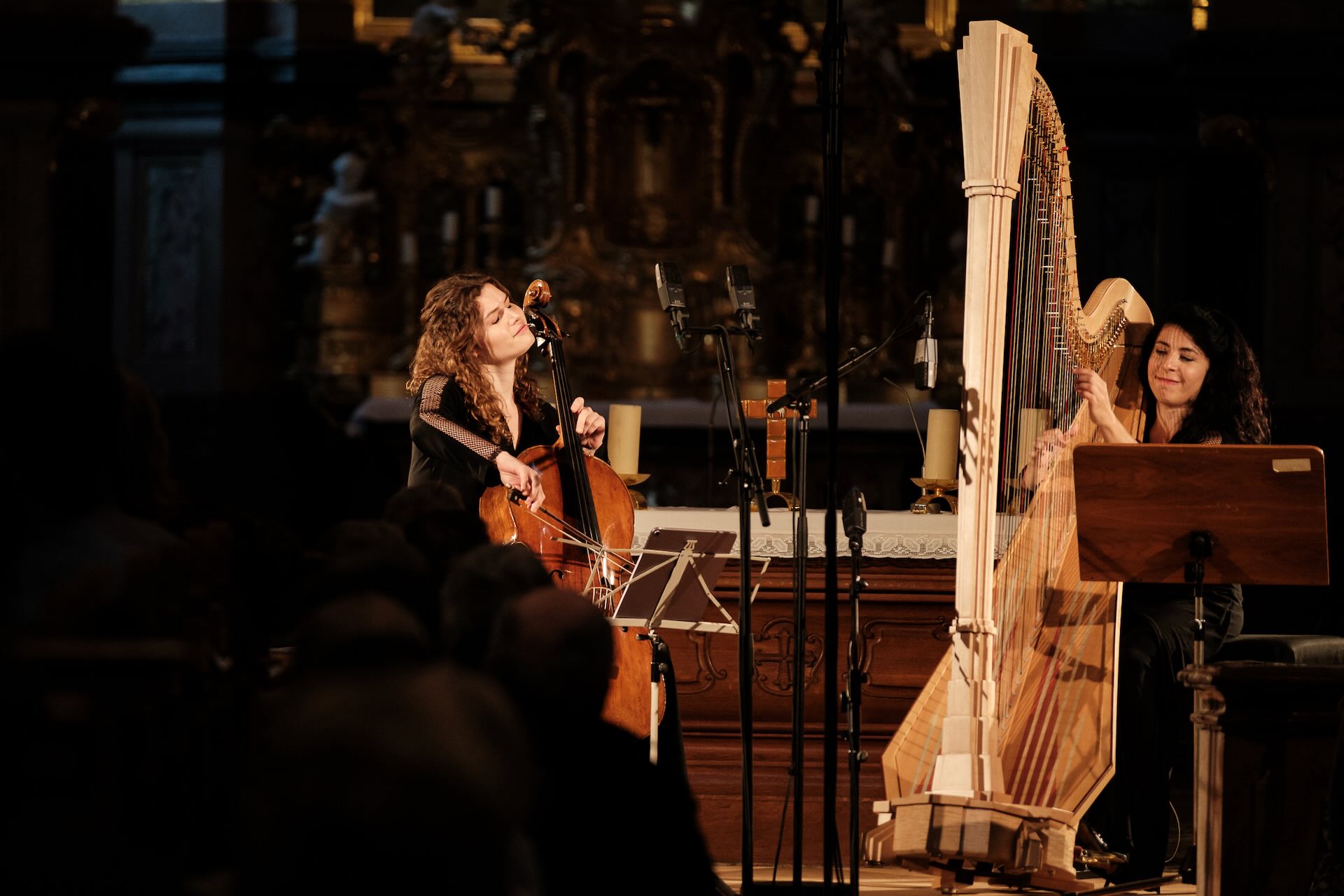 Julia Hagen und Anneleen Lenaerts